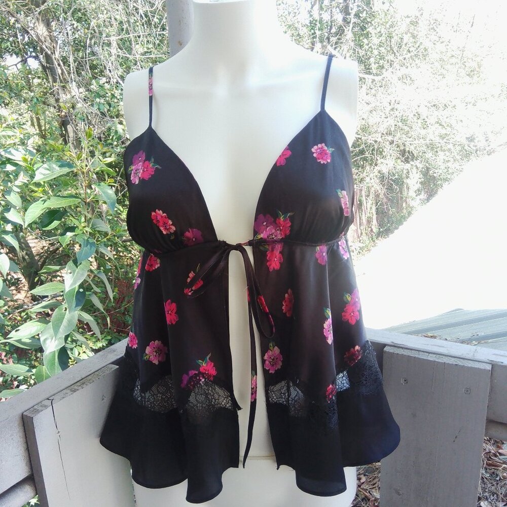 Victoria's  Secret Floral Cottagecore Dark Romance Babydoll Lace Satin Cami Top